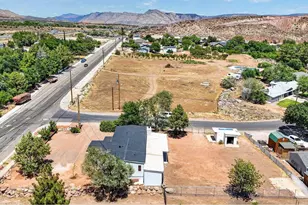 330 N Main St, Leeds, UT 84746 - Photo 7