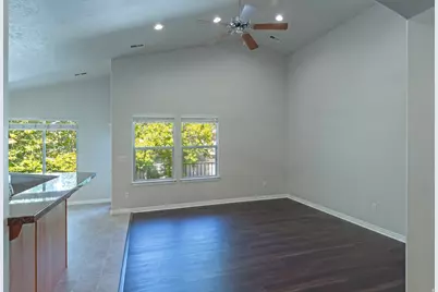 880 E Red Sage Ln, Millcreek, UT 84107 - Photo 3