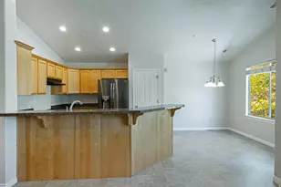 880 E Red Sage Ln, Millcreek, UT 84107 - Photo 11