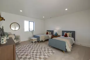136 W Summerhill Ln, Centerville, UT 84014 - Photo 43