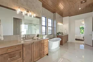 136 W Summerhill Ln, Centerville, UT 84014 - Photo 29