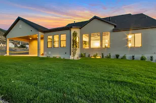 136 W Summerhill Ln, Centerville, UT 84014 - Photo 55
