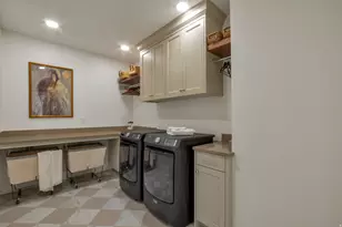 136 W Summerhill Ln, Centerville, UT 84014 - Photo 49