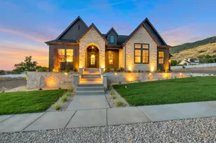 136 W Summerhill Ln, Centerville, UT 84014 - Photo 1