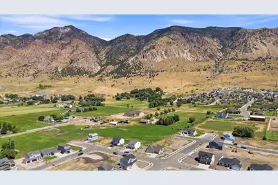 1362 N 250 W, Brigham City, UT 84302 - Photo 5