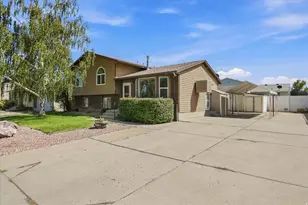 4889 W Niagara Way S, Salt Lake City, UT 84118 - Photo 3