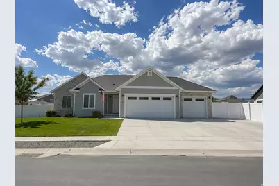 4763 N Sage Park Dr W, Eagle Mountain, UT 84005 - Photo 1
