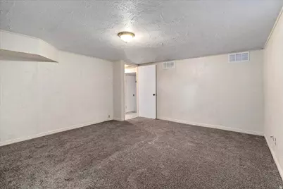 15 E Sylvia Dr, South Ogden, UT 84405 - Photo 19