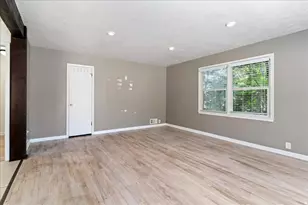 15 E Sylvia Dr, South Ogden, UT 84405 - Photo 3