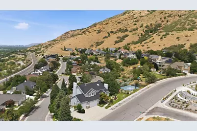 3439 E Canyon Cove Dr, Holladay, UT 84121 - Photo 53