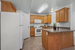 3531 E Rock Creek Rd Rd, Eagle Mountain, UT 84005 - Photo 9