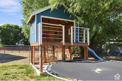 3207 N Pelican Dr, Farr West, UT 84404 - Photo 11