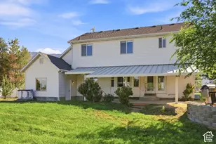 3207 N Pelican Dr, Farr West, UT 84404 - Photo 7