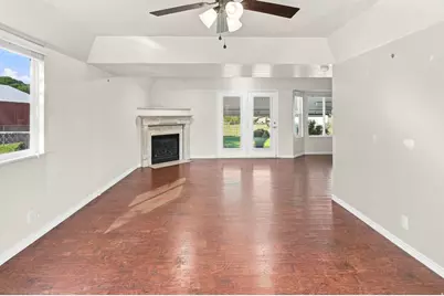 3207 N Pelican Dr, Farr West, UT 84404 - Photo 9