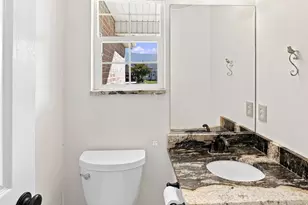 3207 N Pelican Dr, Farr West, UT 84404 - Photo 49