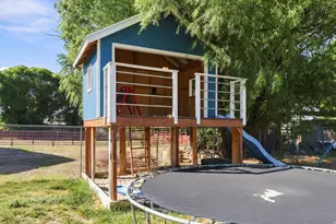 3207 N Pelican Dr, Farr West, UT 84404 - Photo 17