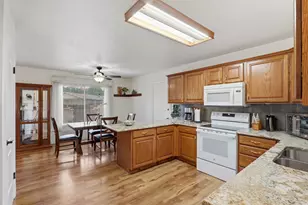 863 N 400 E, American Fork, UT 84003 - Photo 7