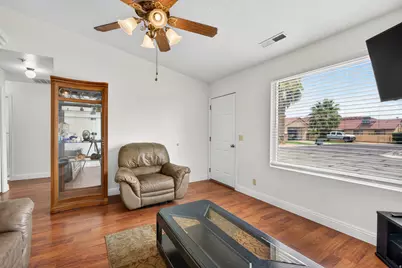 1075 N 1400 W #16, Saint George, UT 84770 - Photo 7