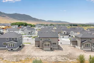 2029 E Burger St, Lake Point, UT 84074 - Photo 3