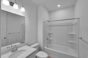 2029 E Burger St, Lake Point, UT 84074 - Photo 7