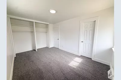 1681 E Meadowmoor Rd, Holladay, UT 84117 - Photo 13