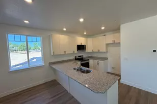190 N 500 E, Vernal, UT 84078 - Photo 39