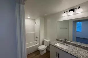 190 N 500 E, Vernal, UT 84078 - Photo 33