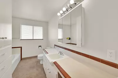 4250 S Panorama Dr E, Holladay, UT 84124 - Photo 15