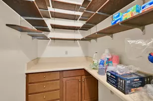 4250 S Panorama Dr E, Holladay, UT 84124 - Photo 13