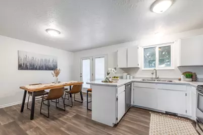 2127 W 3860 S, West Valley, UT 84119 - Photo 7