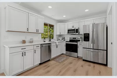 901 W 700 S, Lehi, UT 84043 - Photo 5
