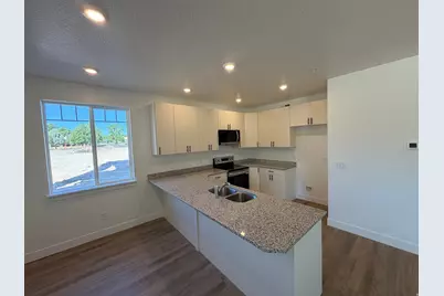 190 N 500 E #A306, Vernal, UT 84078 - Photo 39