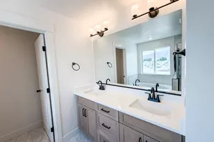 1769 W Rivergate Dr, Logan, UT 84321 - Photo 17