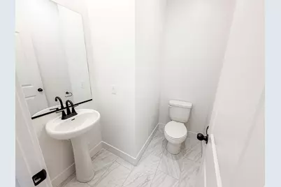 1769 W Rivergate Dr #204, Logan, UT 84321 - Photo 13
