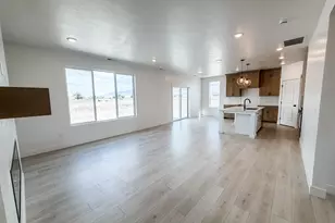1769 W Rivergate Dr, Logan, UT 84321 - Photo 9