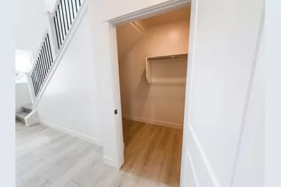 1769 W Rivergate Dr #204, Logan, UT 84321 - Photo 11
