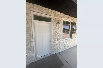 190 N 500 E #A405, Vernal, UT 84078 - Photo 3