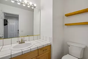 6231 S Vinecrest Dr S, Murray, UT 84121 - Photo 7