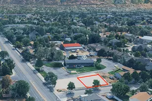 10637 S Hollow Bend Dr, Sandy, UT 84070 - Photo 1