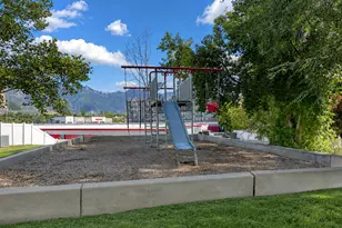 820 E Red Sage Ln, Millcreek, UT 84107 - Photo 17