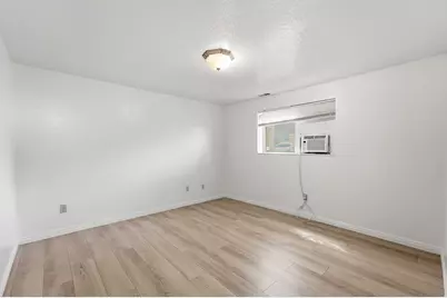 620 E 950 Dr S, Clearfield, UT 84015 - Photo 5
