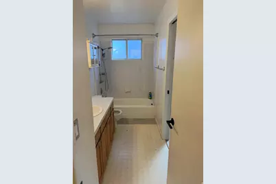 671 W 950 N, Clinton, UT 84015 - Photo 3