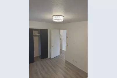 671 W 950 N, Clinton, UT 84015 - Photo 5