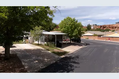 1150 W Red Hills Pkwy #32, Washington, UT 84780 - Photo 7