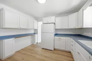 6272 S 400 E, Murray, UT 84107 - Photo 13