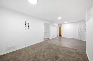 6272 S 400 E, Murray, UT 84107 - Photo 29