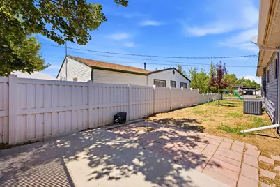 6272 S 400 E, Murray, UT 84107 - Photo 35