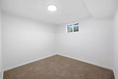 6272 S 400 E, Murray, UT 84107 - Photo 33