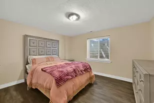 579 W 2400 S, Syracuse, UT 84075 - Photo 29