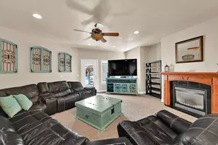579 W 2400 S, Syracuse, UT 84075 - Photo 9